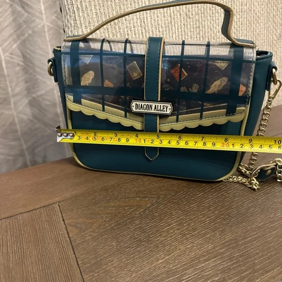 Loungefly Harry Potter - Diagon Alley Crossbody Bag Retired - Picture 8 of 9